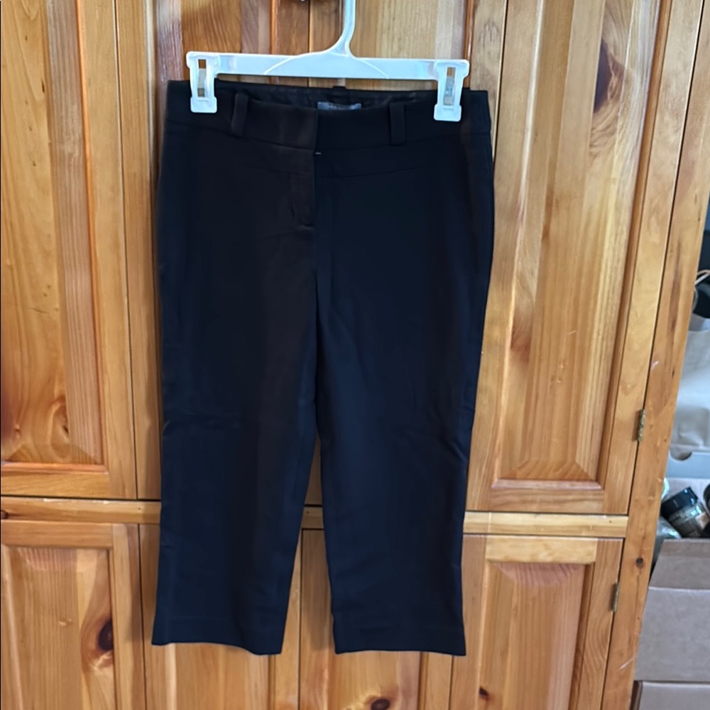 Ann Taylor Black Capris